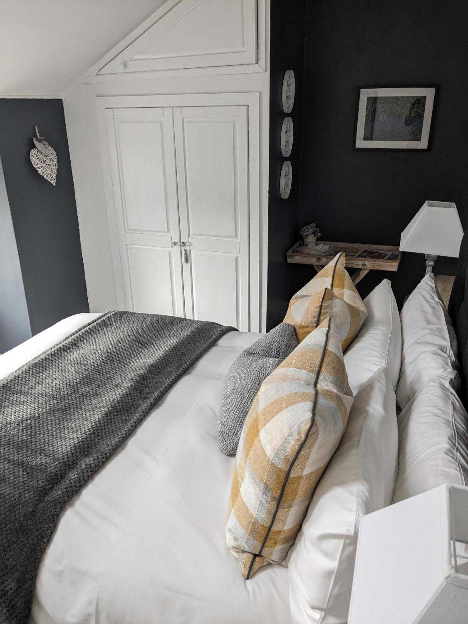 Broomhill The Bridges B&B מראה חיצוני תמונה
